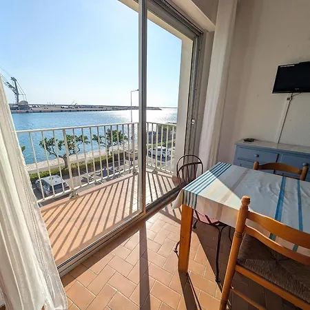 T2 Mezzanine 4/5 Pers à 250m De La Plage, Balcon, Vue Panoramique - Fr-1-797-26 Appartement Port-la-Nouvelle
